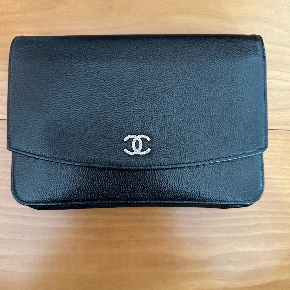 Chanel Wallet on a Chain Black Pre-Owned 100% Authentic